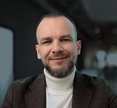 Максим Смирнов